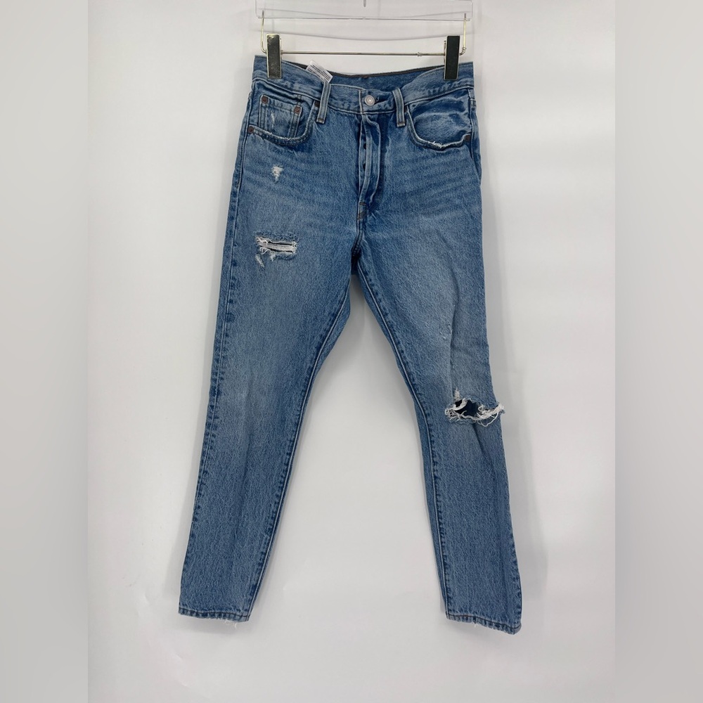 Levi’s 501s premium jeans size 25‎